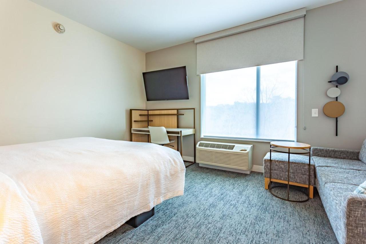 Towneplace Suites By Marriott Raleigh - University Area Екстер'єр фото