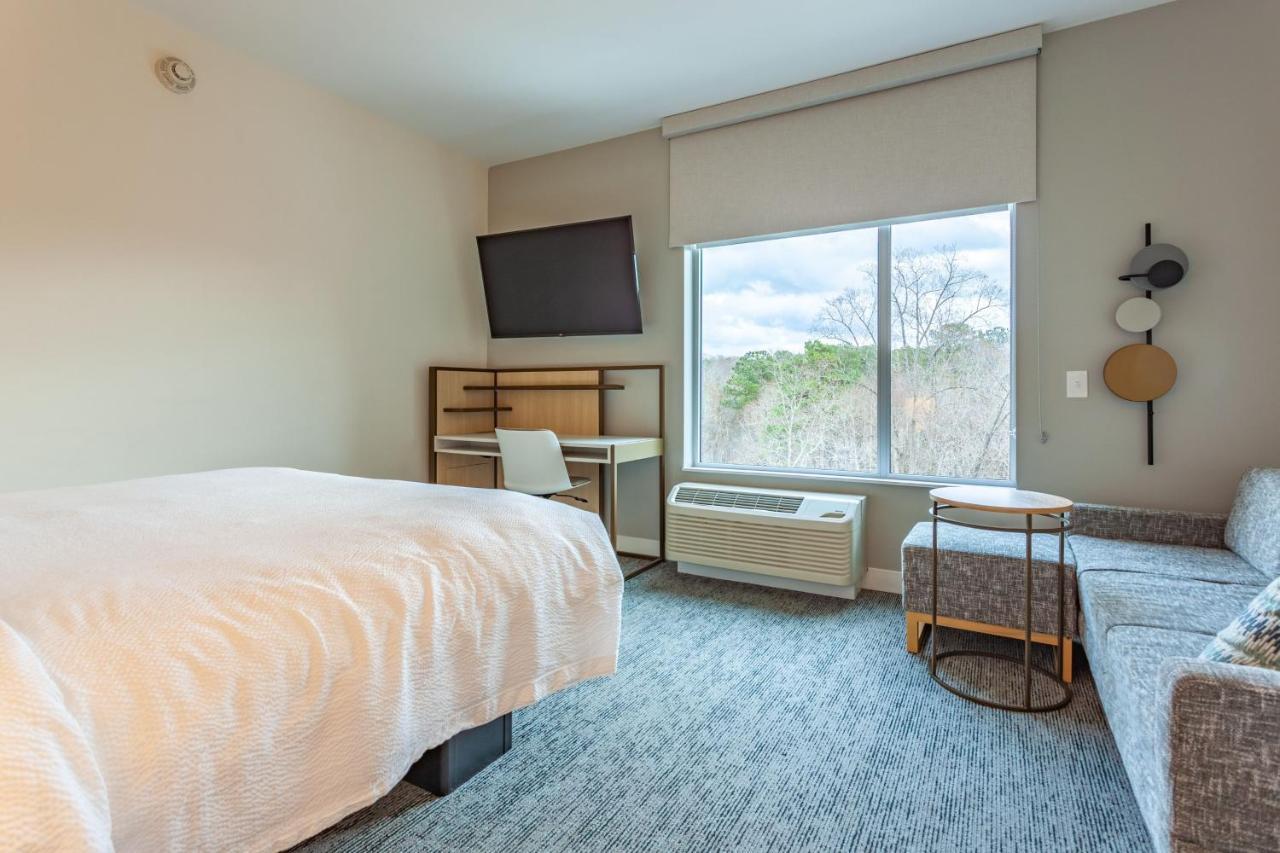 Towneplace Suites By Marriott Raleigh - University Area Екстер'єр фото