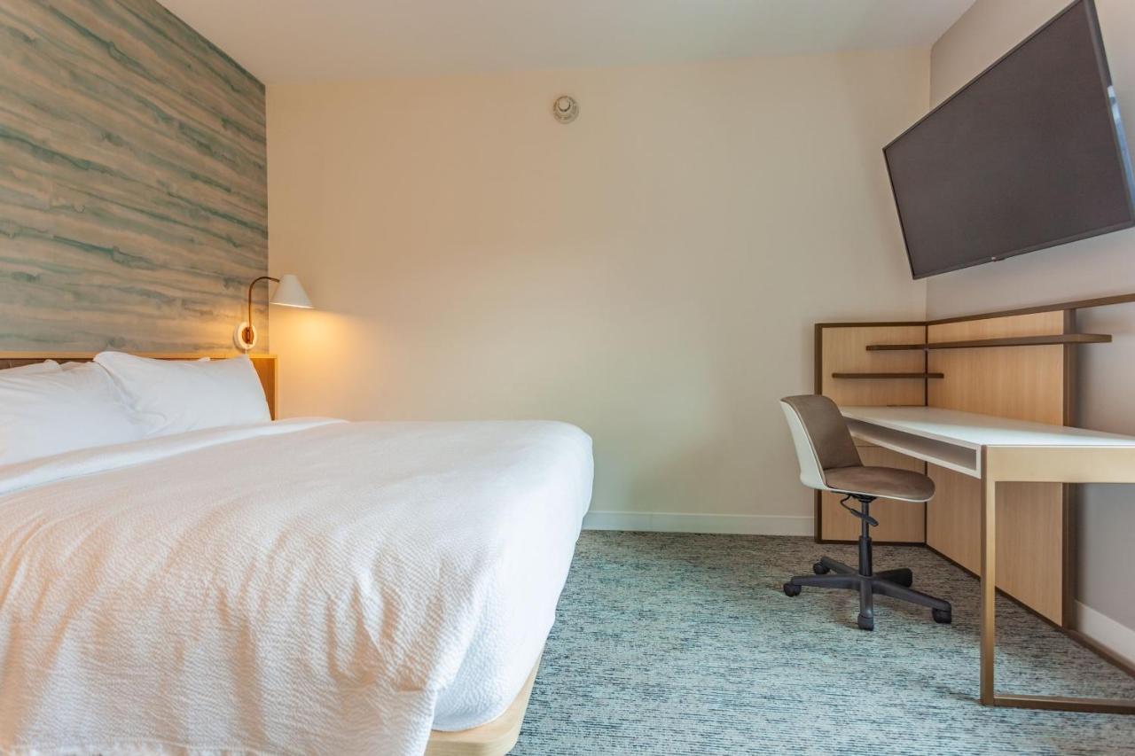 Towneplace Suites By Marriott Raleigh - University Area Екстер'єр фото