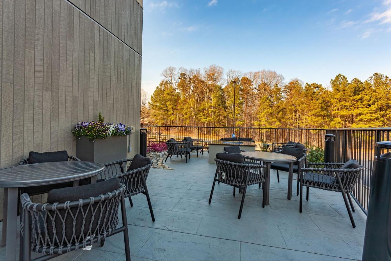 Towneplace Suites By Marriott Raleigh - University Area Екстер'єр фото