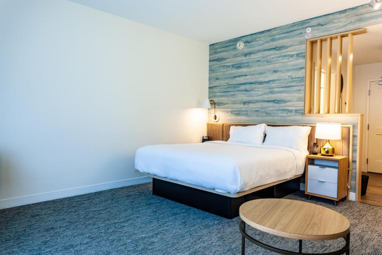 Towneplace Suites By Marriott Raleigh - University Area Екстер'єр фото
