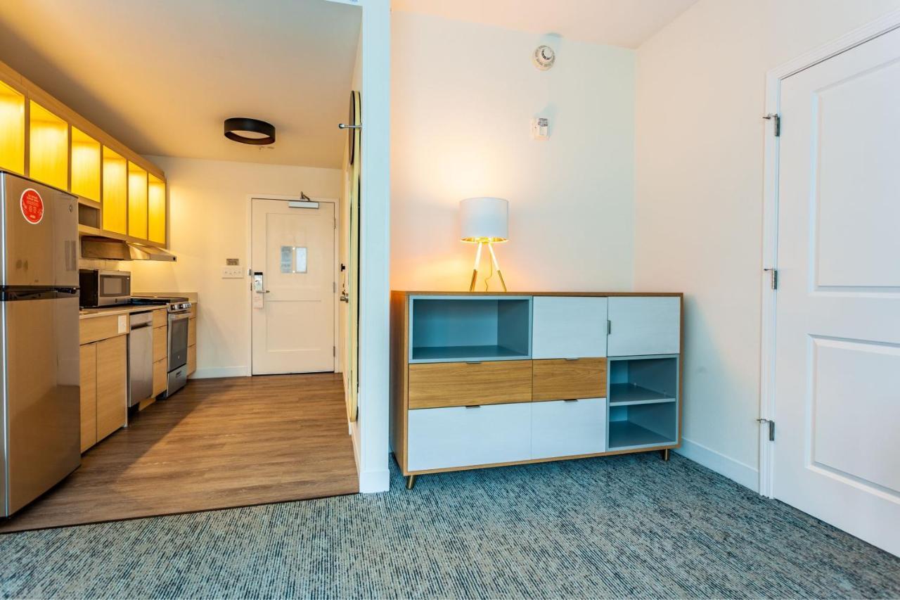 Towneplace Suites By Marriott Raleigh - University Area Екстер'єр фото