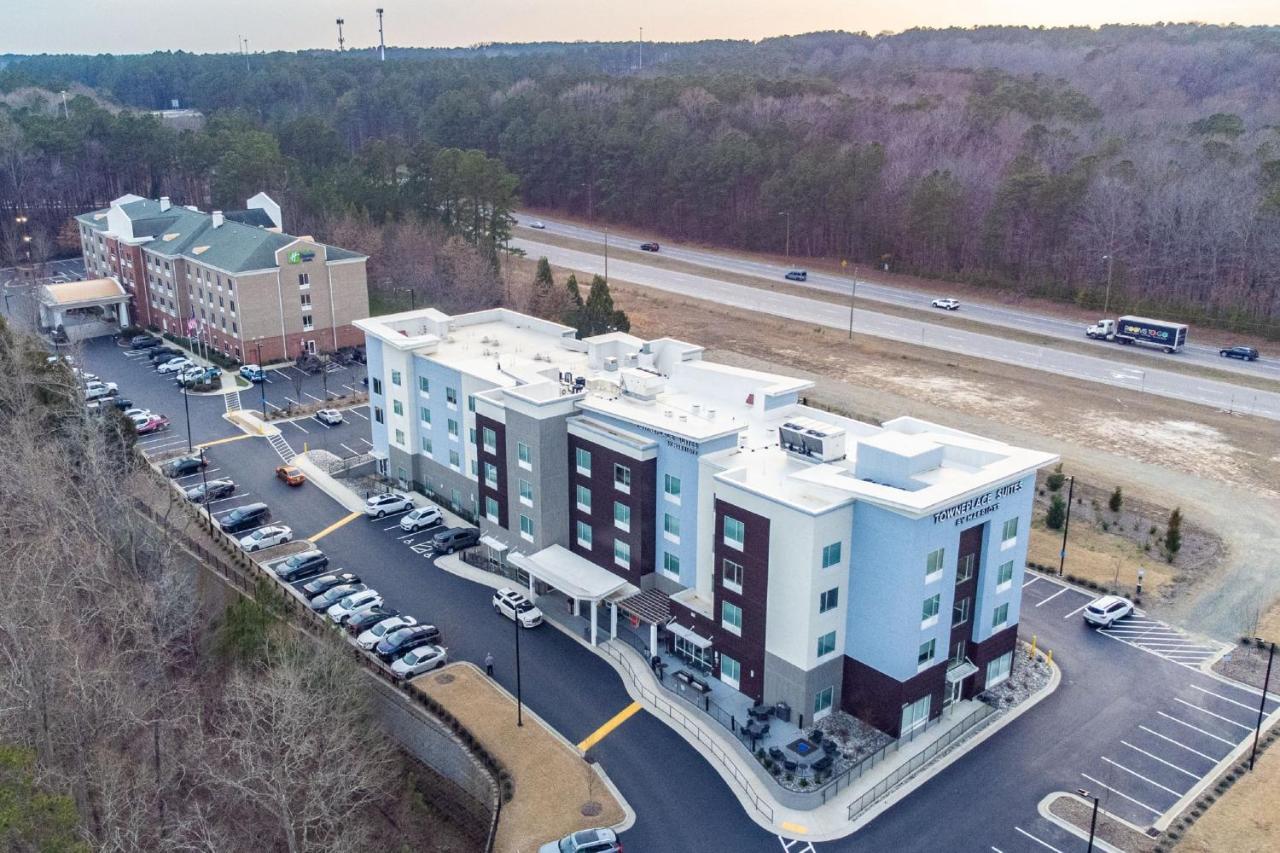 Towneplace Suites By Marriott Raleigh - University Area Екстер'єр фото